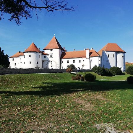 Ferienwohnung Apartman Florijan Varaždin Exterior foto