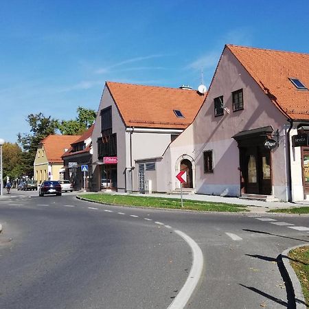Ferienwohnung Apartman Florijan Varaždin Exterior foto