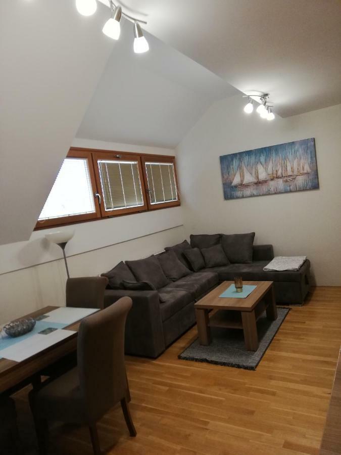 Ferienwohnung Apartman Florijan Varaždin Exterior foto